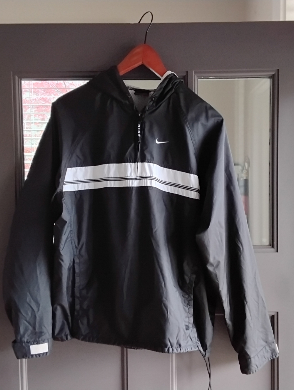 Vintage Nike Kids Black & White Hooded Windbreaker Jacket Quarter Zip
